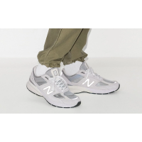 Кроссовки New Balance светящиеся 990v5 серые